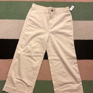 NWT wide leg Gap jeans!